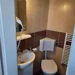Apartment M20 *